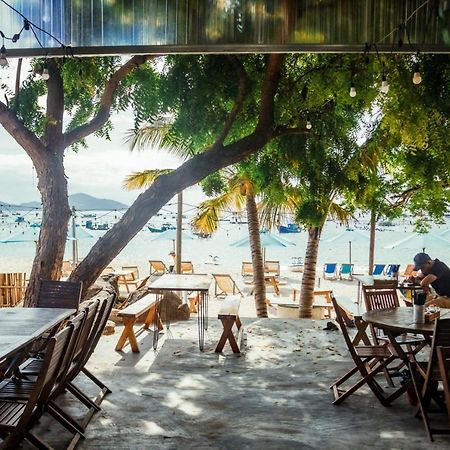 Villa Dao Hoa Vang Cam Ranh - Venuestay Exteriör bild