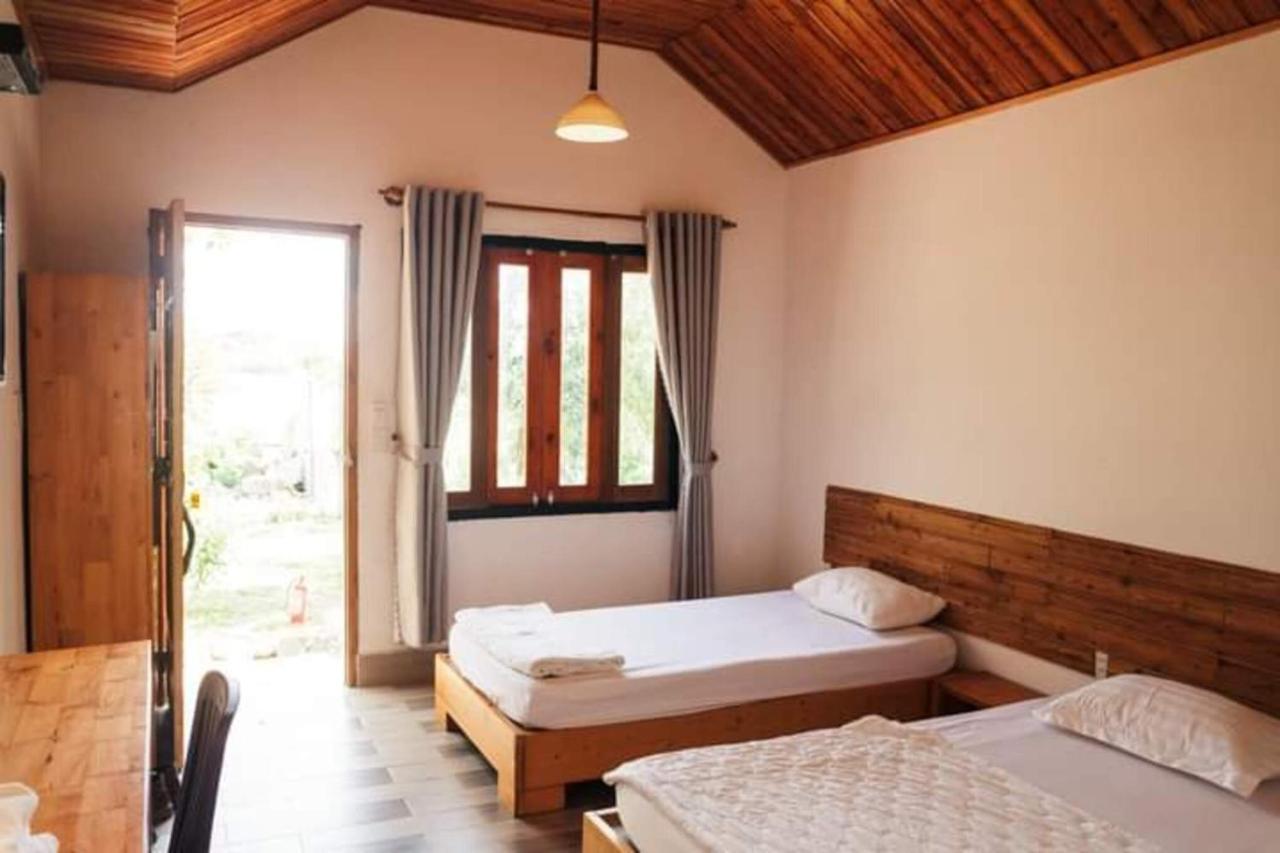 Villa Dao Hoa Vang Cam Ranh - Venuestay Exteriör bild