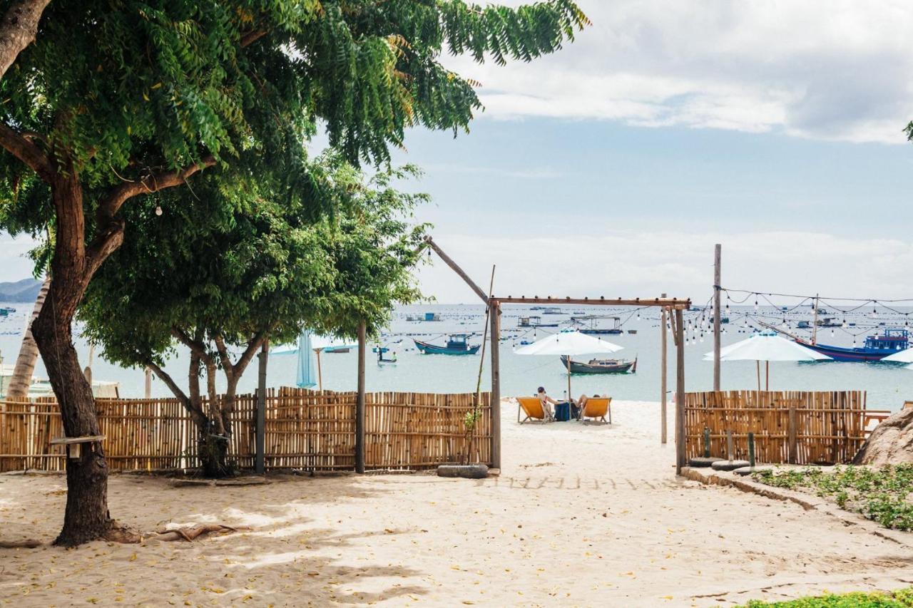 Villa Dao Hoa Vang Cam Ranh - Venuestay Exteriör bild